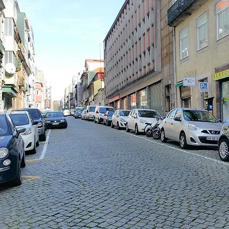 Surya Santa Catarina Порту